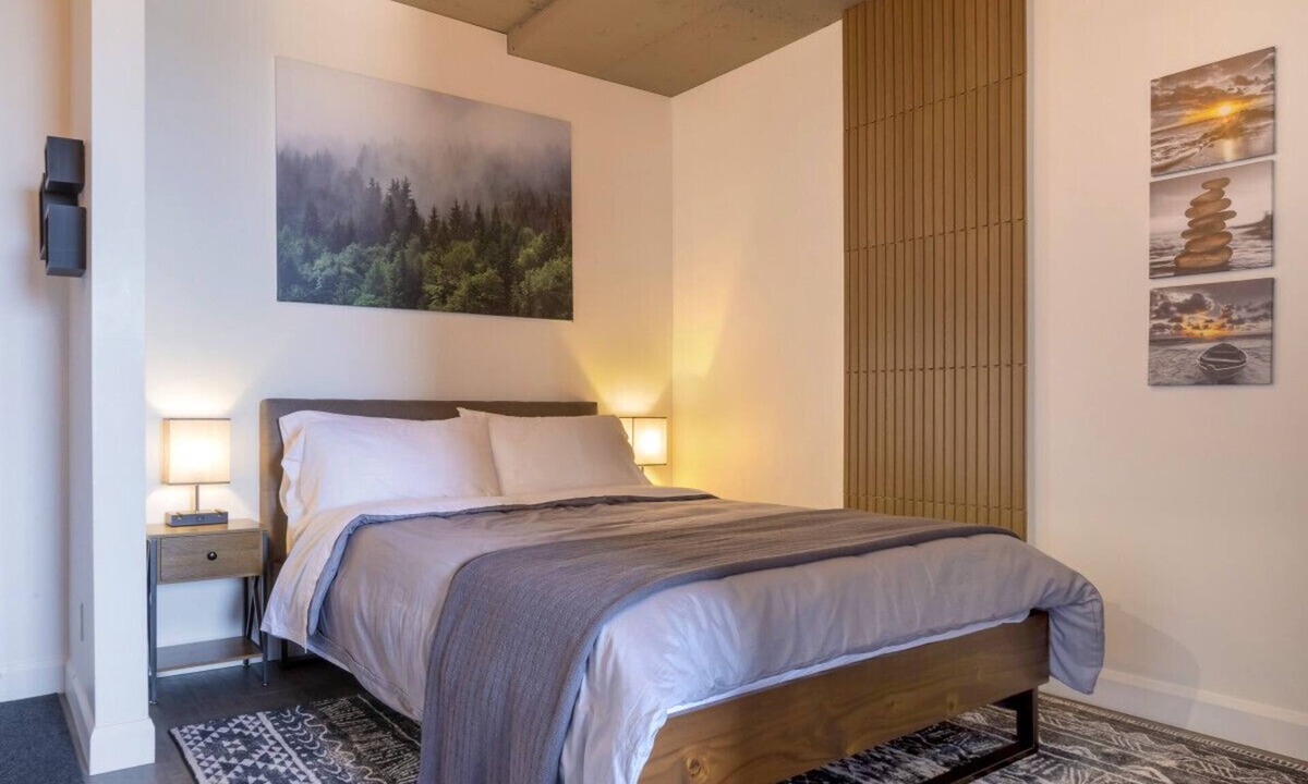 Rimouski Apartment | Loft 310 | Rooftop | Downtown