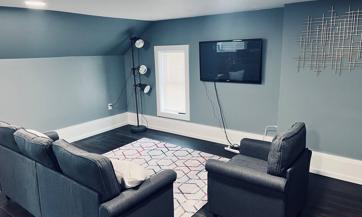 Hagerstown Apartment | Loft Apartment in Hagerstown with parking