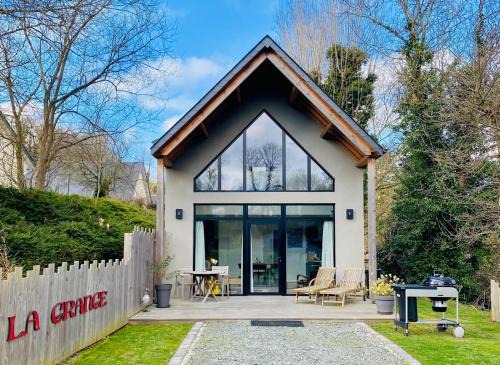 Veulettes-sur-Mer Villa | Loft arty à 800 mètres de la plage avec jacuzzi