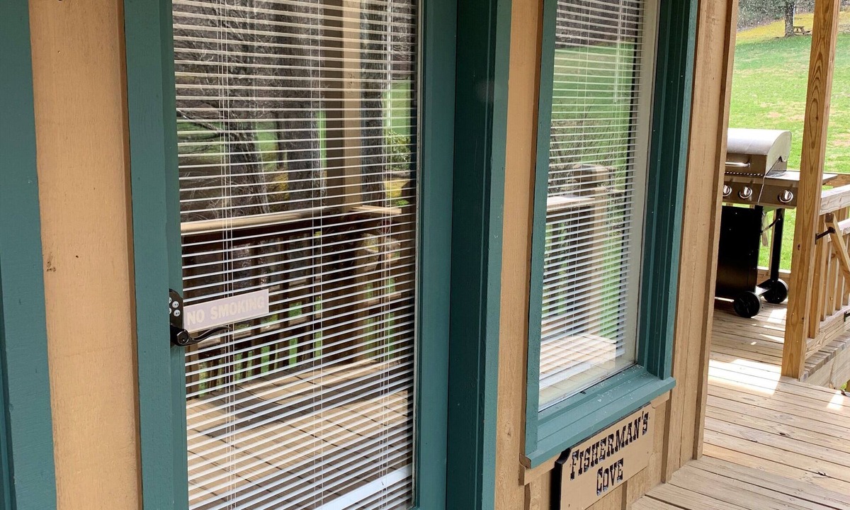 Rabun Gap House | Loft Cabin With Queen Sleeper Sofa And Spacious Deck