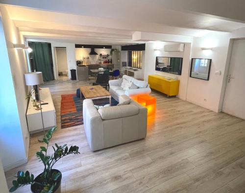 La Joliette Apartment | Loft climatisé 113m2 - 6 personnes - Quartier du Panier