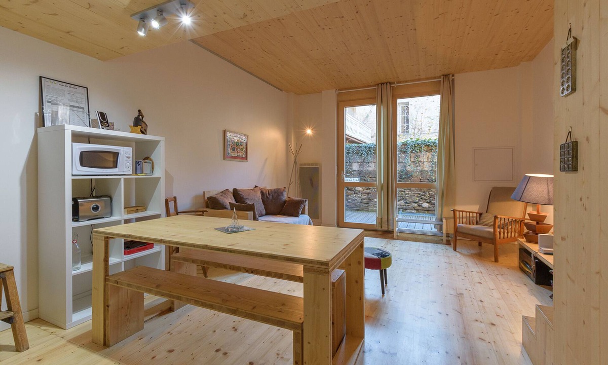 Bagneres-de-Luchon Cottage | Loft Coco * - Luchon, chocolate souvenirs