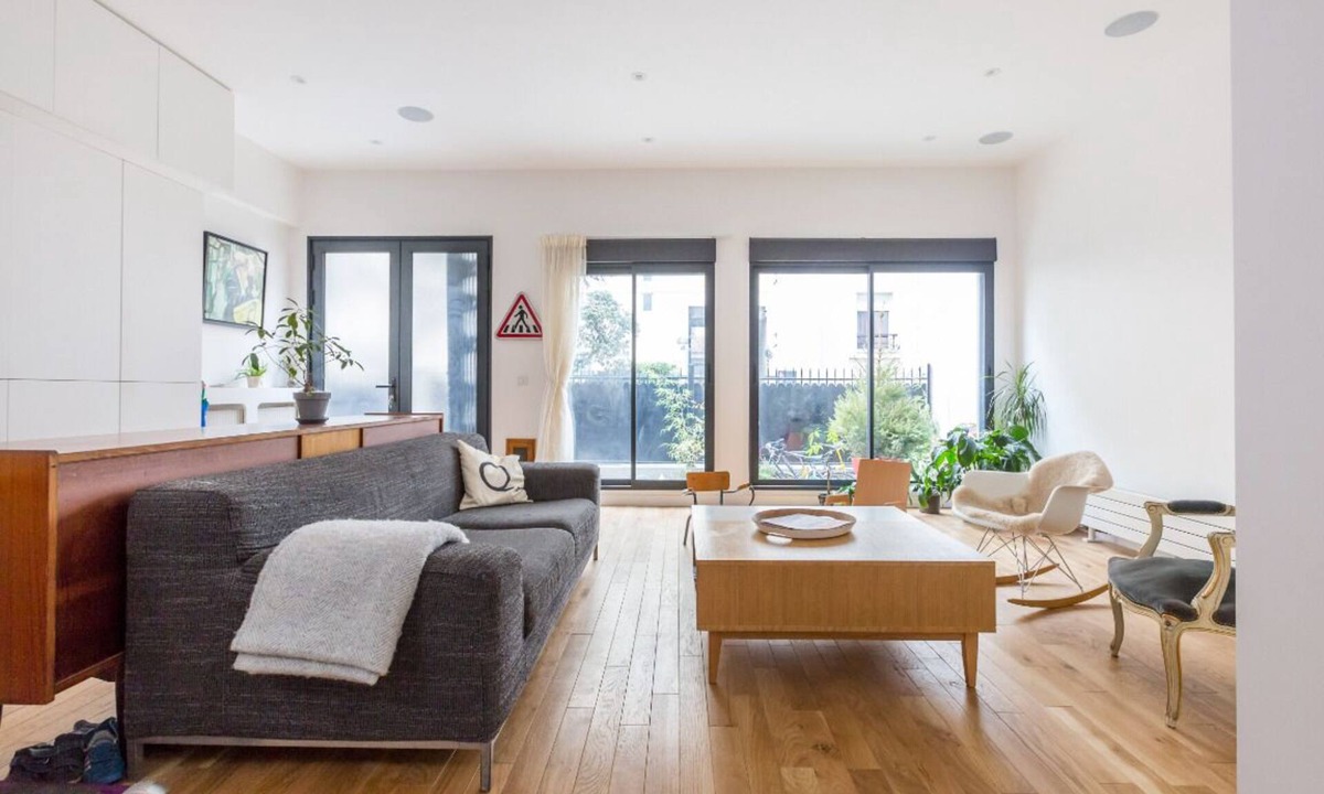 Belleville House | Loft Detached house