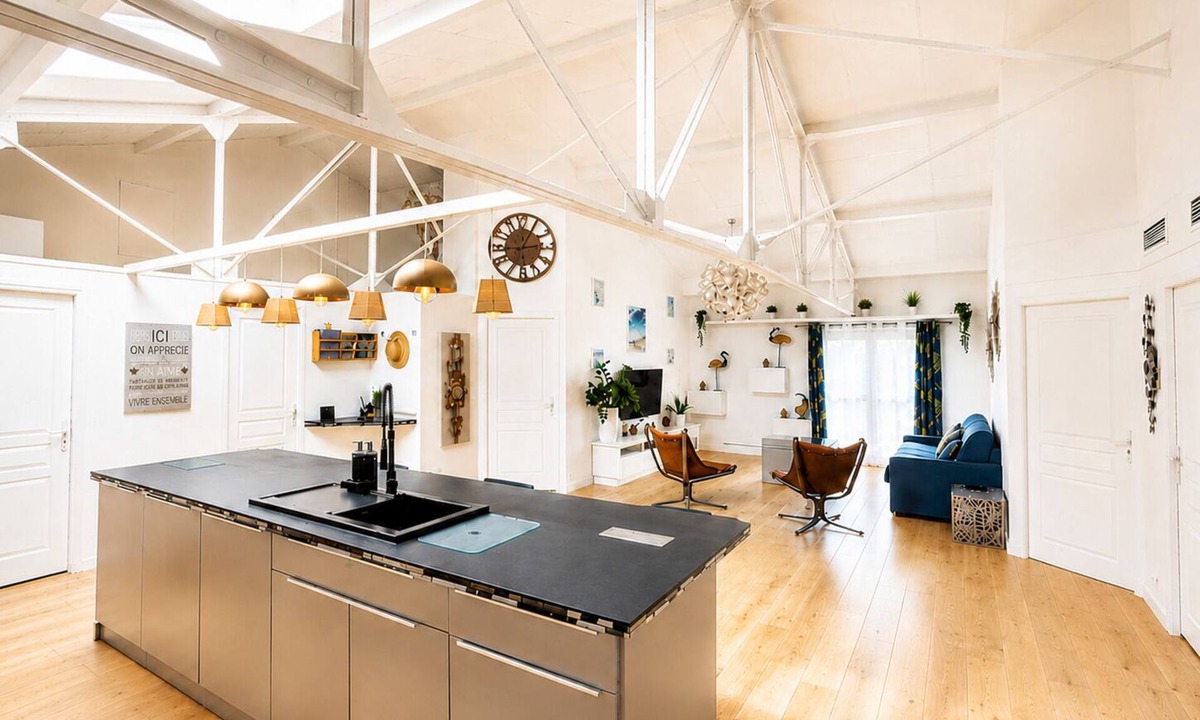 Lattes Apartment | ✨ Loft Evasion – Spacious, Stylish & Family-Friendly near Montpellier & Sea ✨