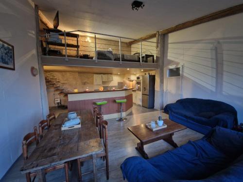 Aujeurres Apartment | Loft