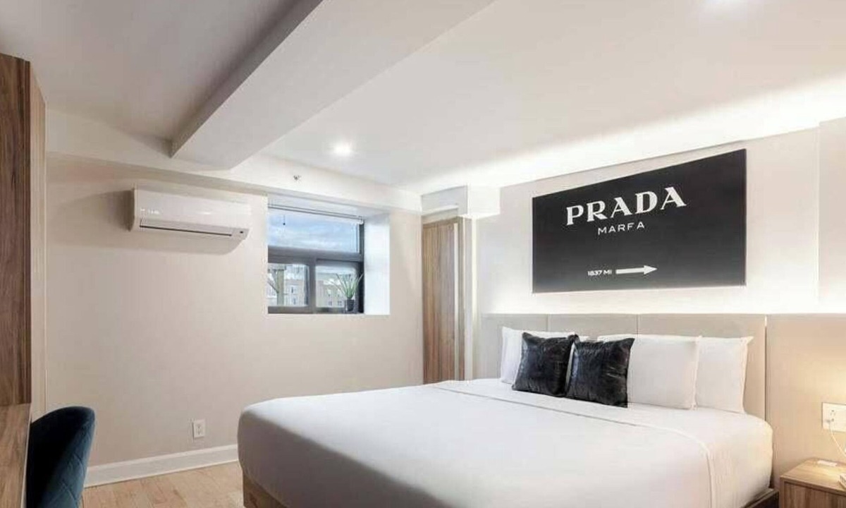 Gay Village Hotel | Loft King – Downtown MTL