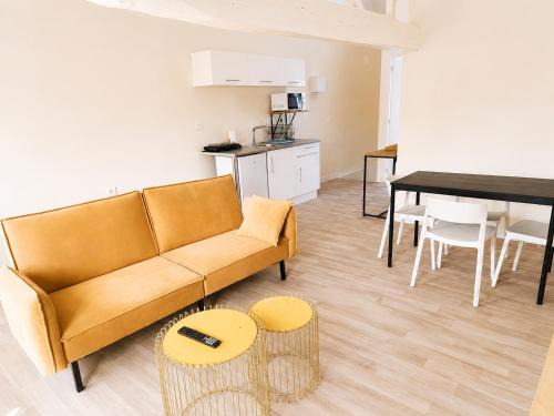 Roubaix Apartment | Loft lumineux & cosy sous les toits