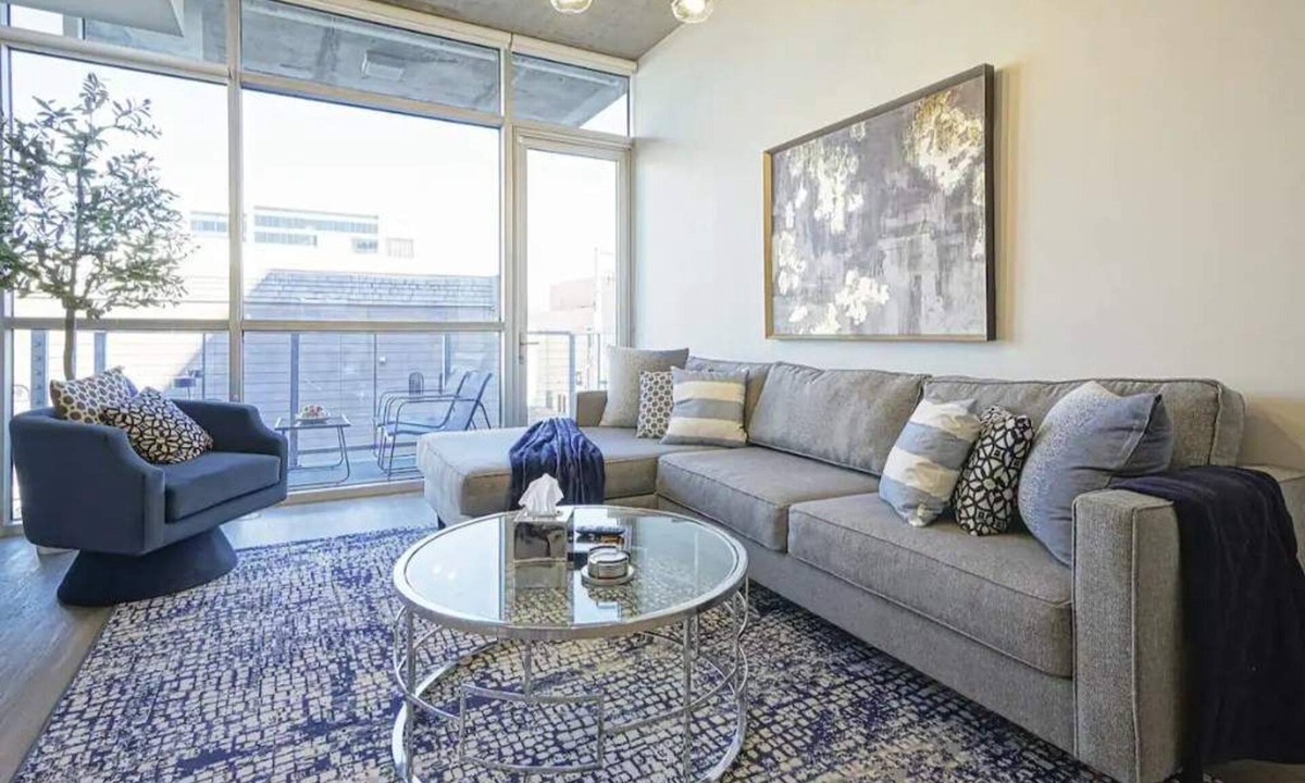Downtown Las Vegas Condo | Loft Lv8 ※ Elegant Urban Oasis in Downtown Vegas