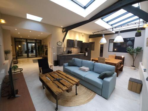 Rouen City Centre Apartment | Loft moderne avec garage dans l'hyper centre