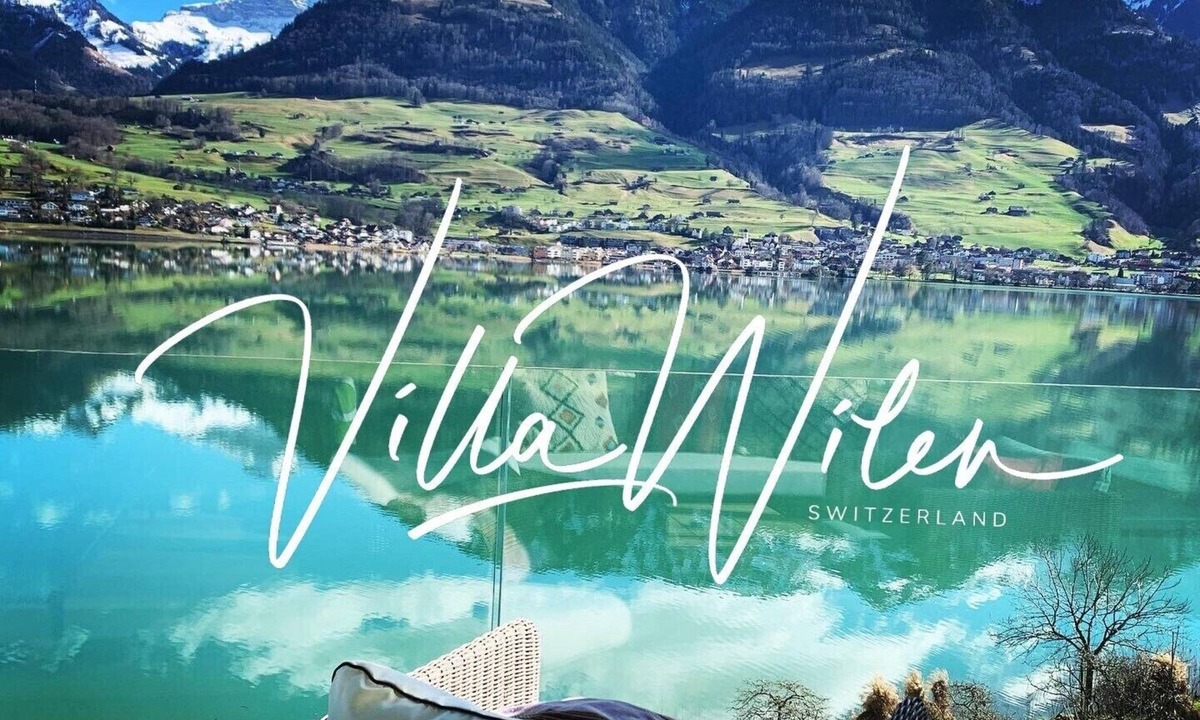 Hessigkofen Apartment | Loft on top of Villa Wilen, private beach, awesome views!