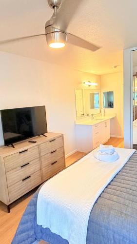 Mid-Wilshire Apartment | Loft residence in prime location