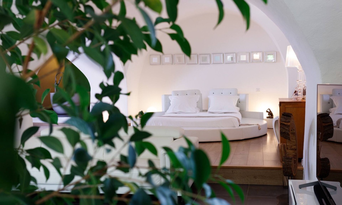 Carnas Cottage | Loft "Reve d'Evan", design apartment - terrace & spa just for 2