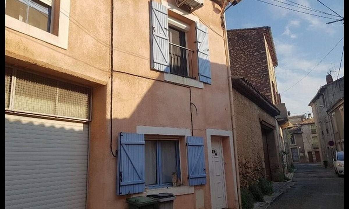 Cazouls-les-Beziers Apartment | Loft style apartment