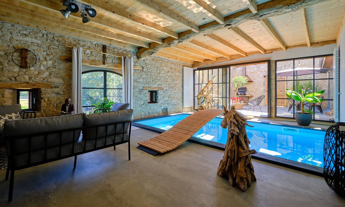 Alzonne House | Loft with spa and private indoor pool unique experience for couples