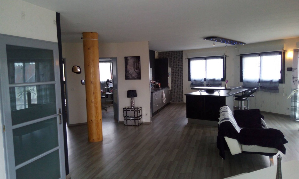 Friville-Escarbotin Apartment | LOFTCOSY 115M2 in a round wooden house, WIFI and BEIN free sport