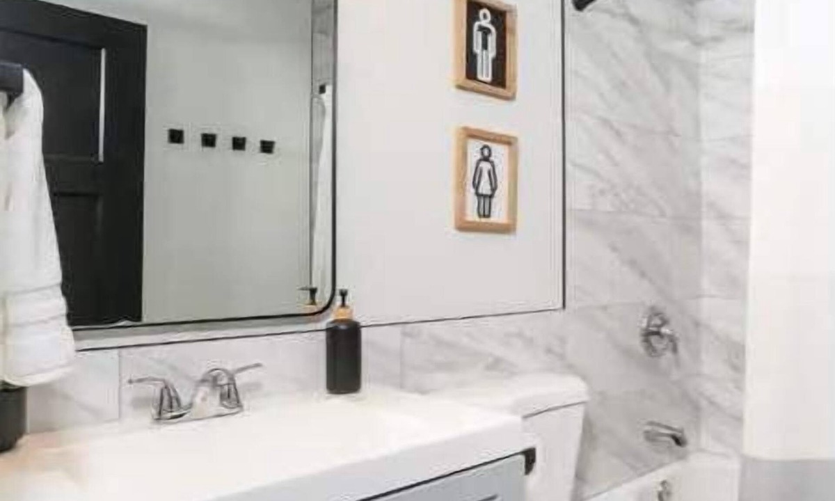 Bedford Park House | Lofty Urban Retreat