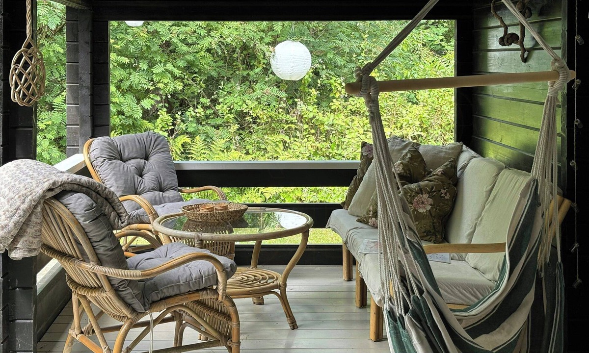 Tim House | Log cabin between North Sea and Stadil Fjord