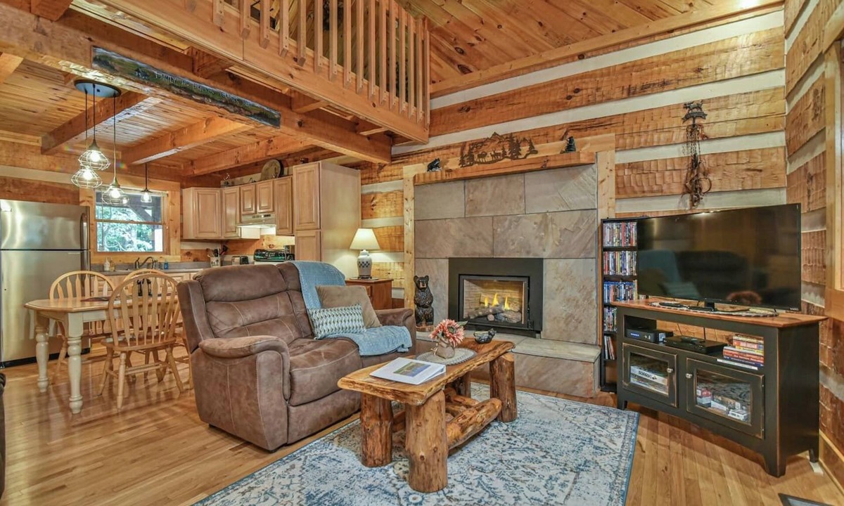 Cosby Cabin | Log Cabin Getaway: Hot Tub, Fire Pit & Peace