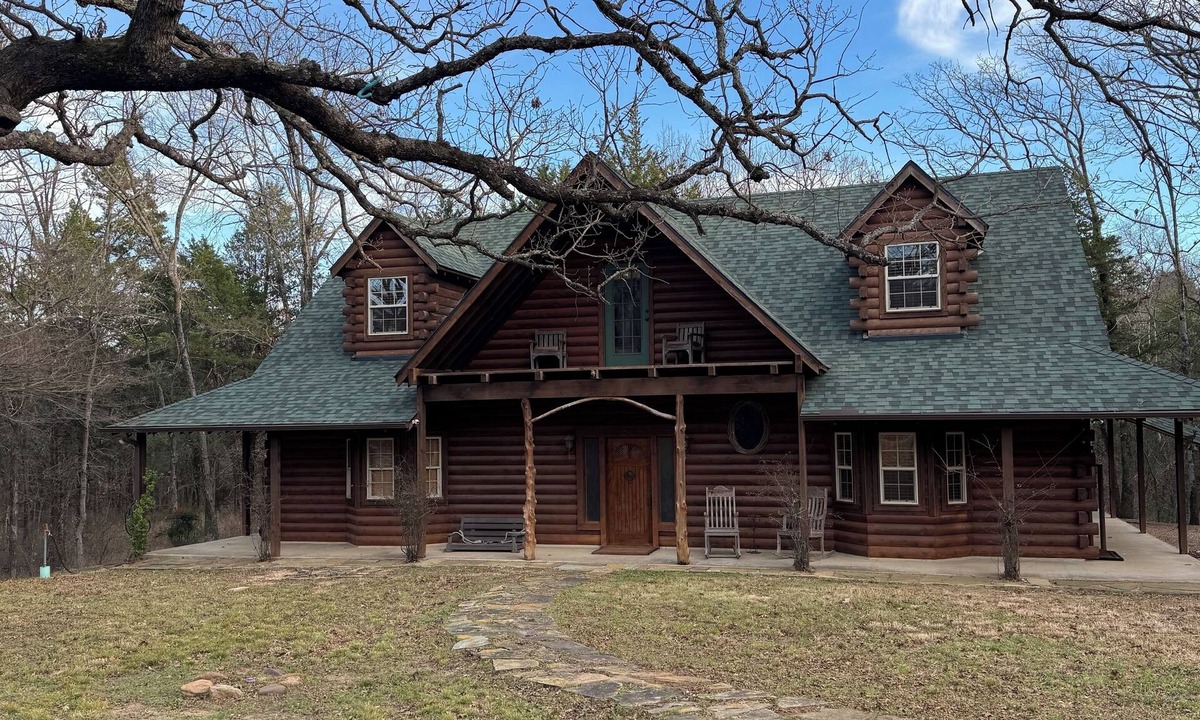 Gordonville Cabin | Log Cabin In The Woods 2 Bed, 2.5 Bath on 5 Acres