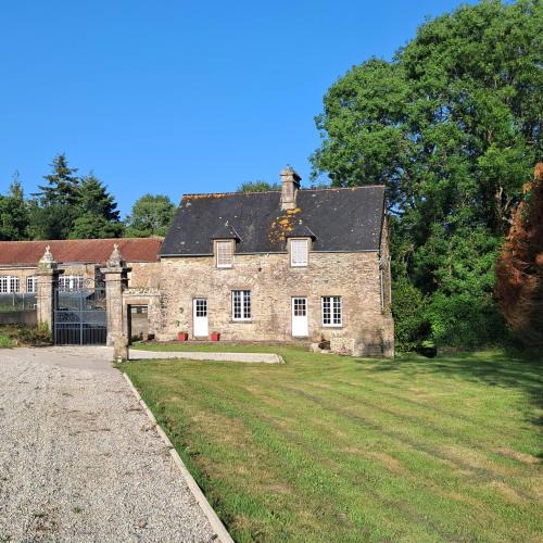 Gonneville-le-Theil House | Loge de la Saire