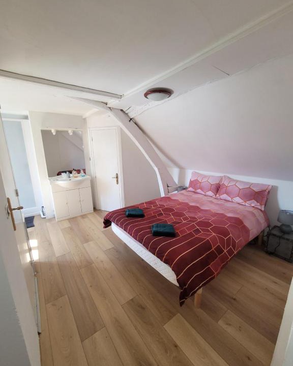 Cormeilles Apartment | Logement 2 pièces Au Relais Normand