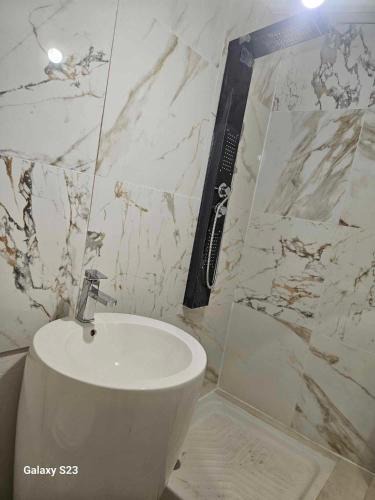 Saint-Salvayre Apartment | Logement avec extérieur