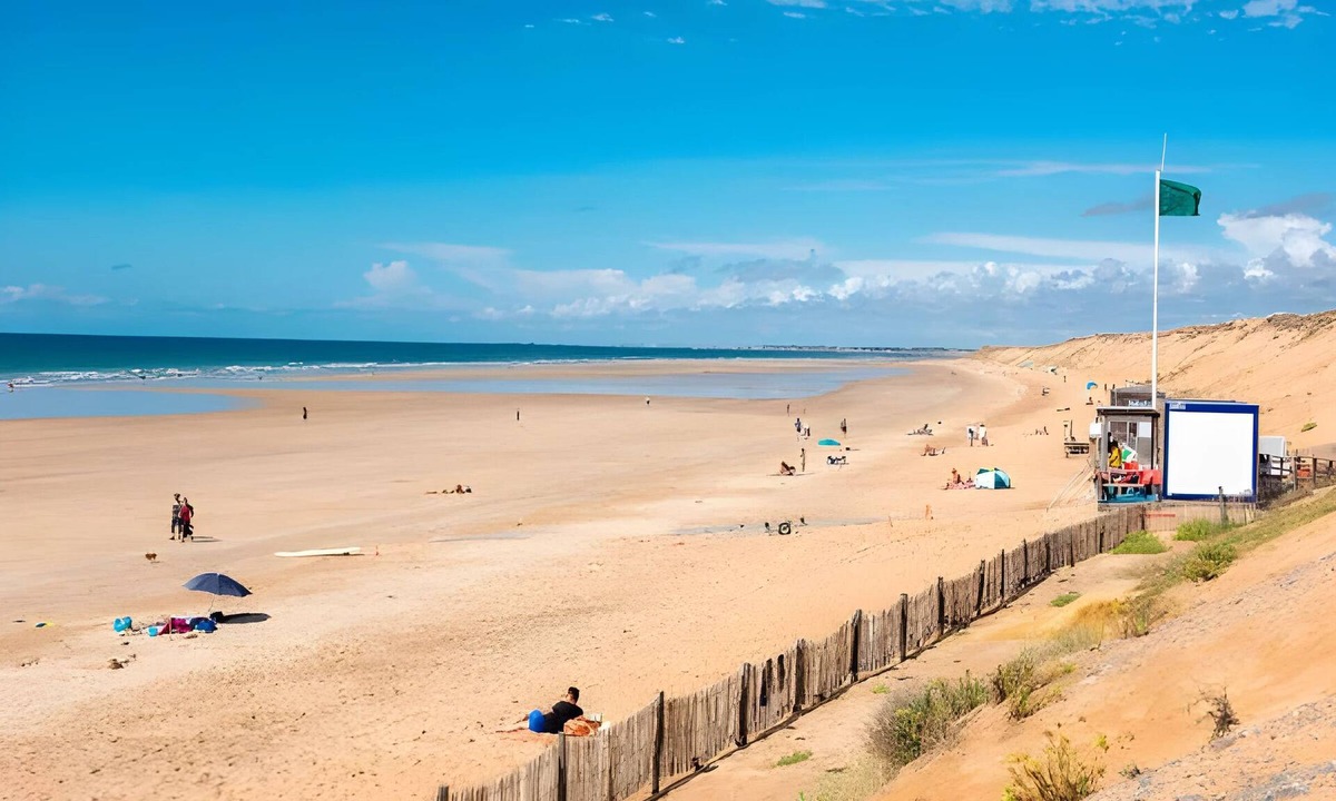 LʼIle-dʼOlonne Cottage | Logement avec SPA, climatisé proche de la mer