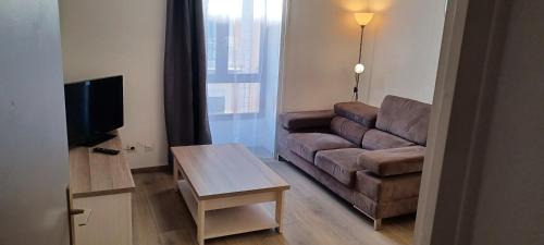 Voiron Apartment | Logement centre ville wifi