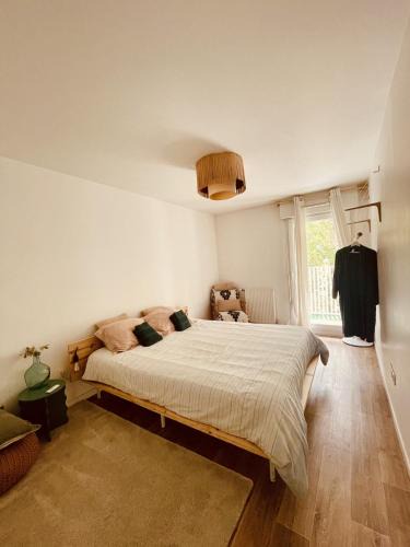 Noisy-le-Sec Apartment | Logement chaleureux aux portes de Paris