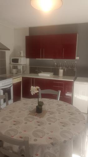 Ozillac House | Logement chaleureux