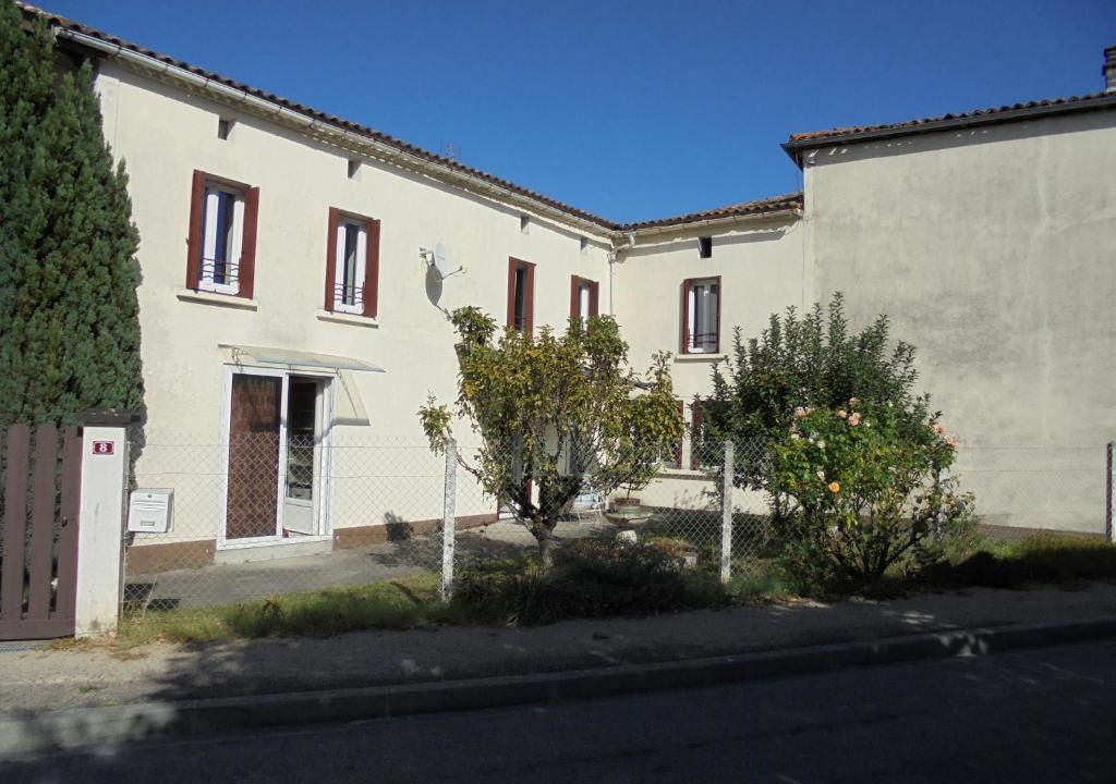 Condeon Apartment | Logement chez l'habitant!