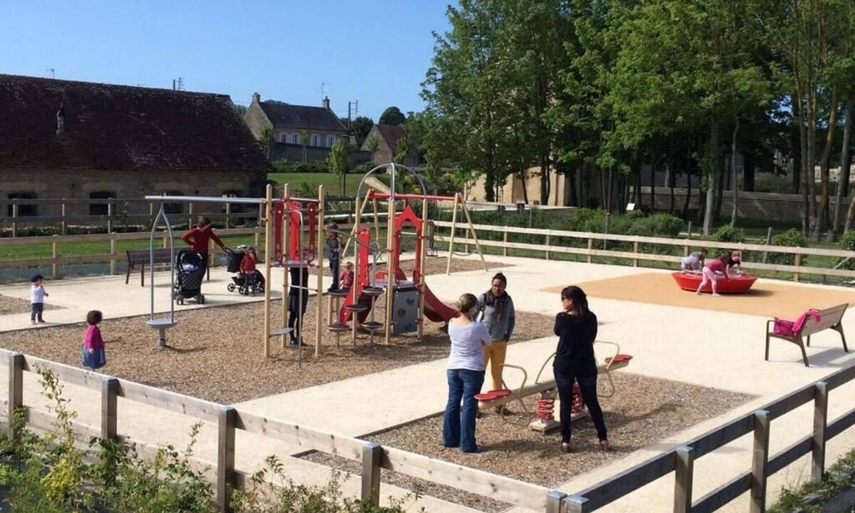 Douvres-la-Delivrande Ski Chalet | Logement Insolite Proche de la mer