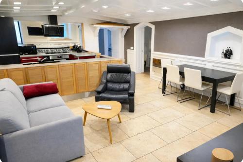 Hastings Apartment | Logement Moderne & Spacieux au cœur de CAEN