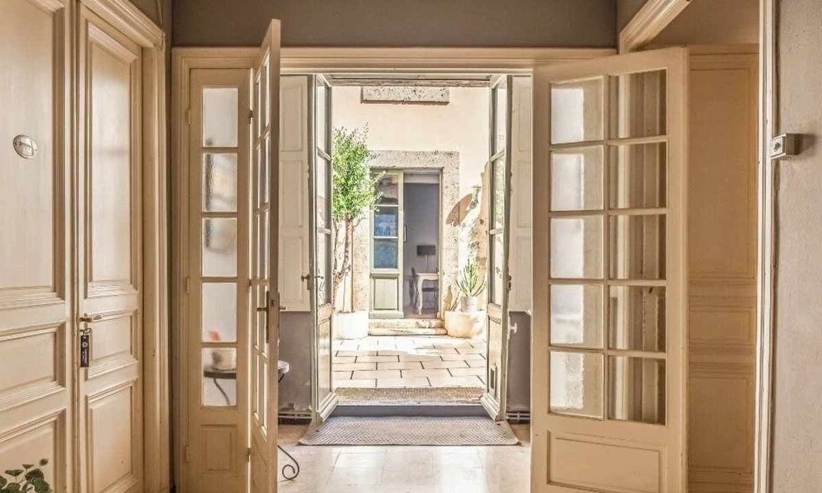 Lezignan-Corbieres House | Logement Touristique Villa Eugénie