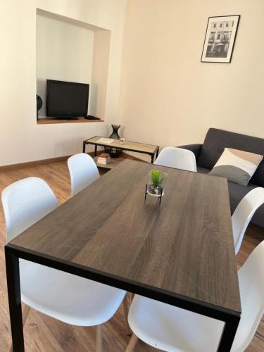 Corne Apartment | Logements 6 pers à 15 minutes d Angers