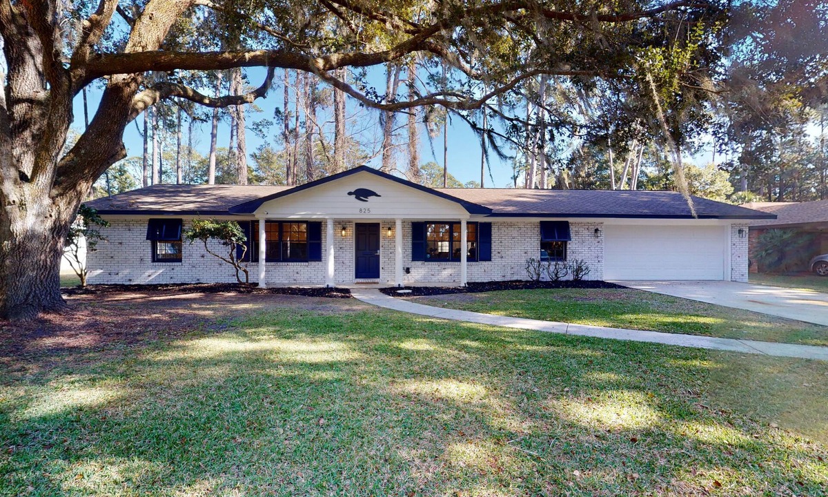 Jekyll Island House | Loggerhead Lodge 4 bedrooms, 2 bathrooms