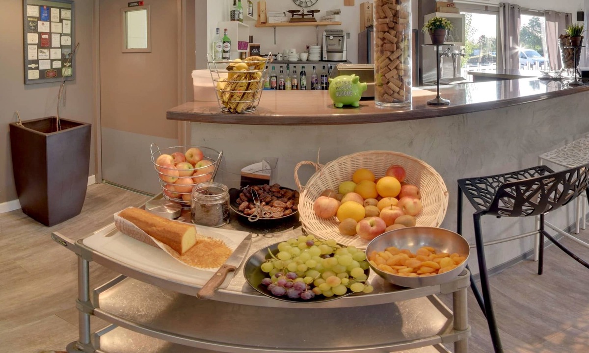 Beaucouze Hotel | Logis Atoll Hotel