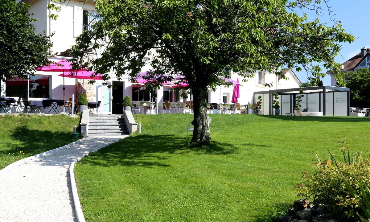 Luxeuil-les-Bains Hotel | LOGIS Beau-Site