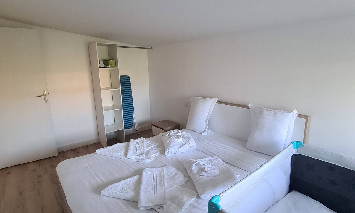 Les Epesses House | Logis de Gustin 10 pers, 5 min from Puy du fou
