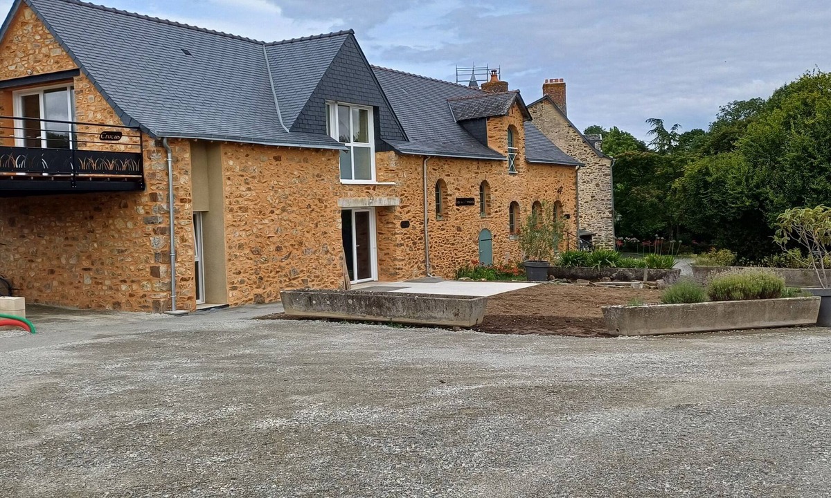 Ahuille Apartment | Logis de la Provosterie - CROCUS