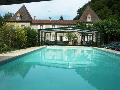 Domme Villa | logis du port