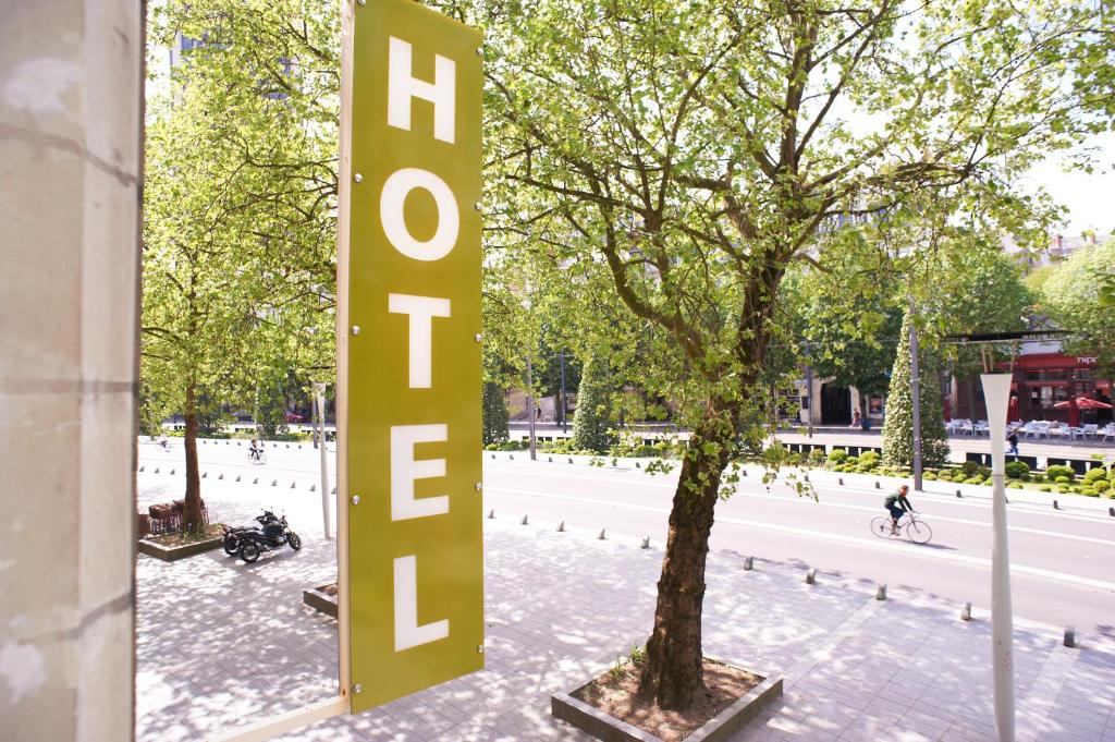 Decre-Cathedrale Hotel | Logis Hôtel Duquesne