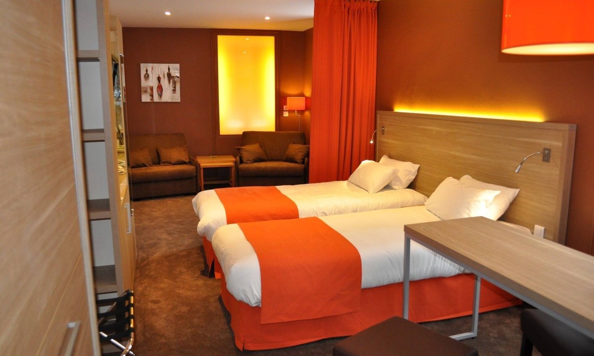 Cognac Hotel | Logis Hôtel la Résidence