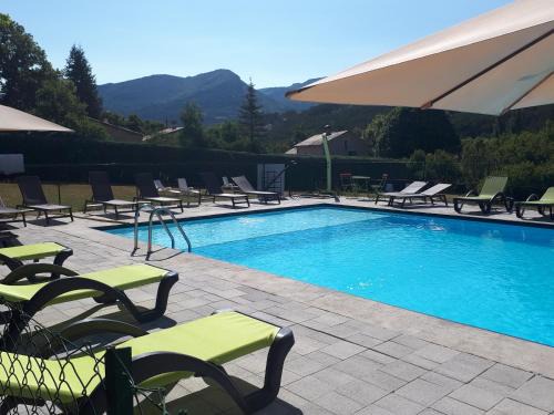 Orpierre Hotel | Logis Hôtel Le Céans