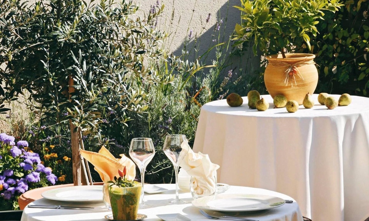 Ousson-sur-Loire Hotel | Logis Hôtel Le Clos du Vigneron