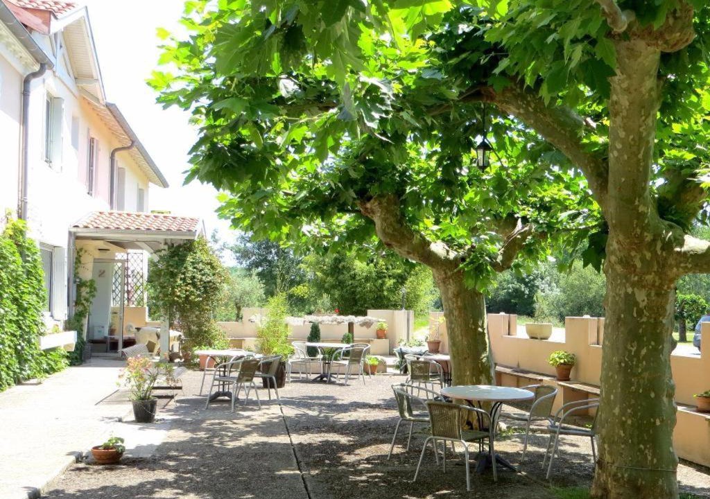 Prechacq-les-Bains Hotel | Logis Hôtel Le Clos Pité