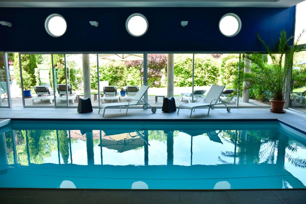 Vincey Hotel | Logis Hôtel Relais de Vincey