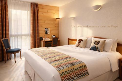 Celles-sur-Plaine Hotel | Logis Hôtel & Restaurant des Lacs