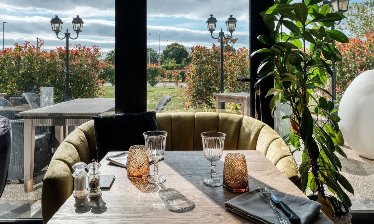 Boutervilliers Hotel | Logis- Hôtel & Restaurant La maison des blés