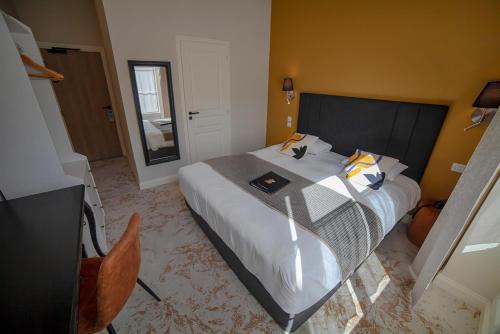 Montreuil-sur-Mer Hotel | Logis Hôtel & Restaurant - Les Hauts de Montreuil